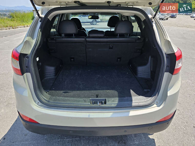 Внедорожник / Кроссовер Hyundai Tucson 2013 в Ивано-Франковске