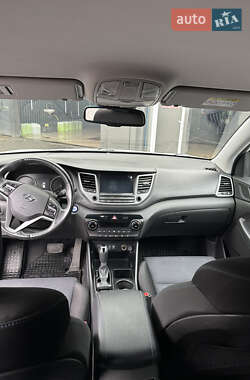 Внедорожник / Кроссовер Hyundai Tucson 2018 в 
