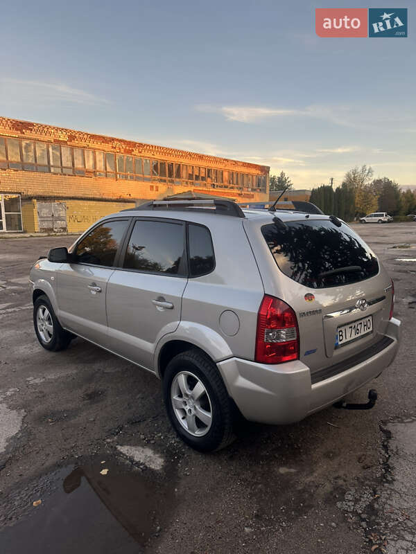 Позашляховик / Кросовер Hyundai Tucson 2006 в Новій Водолагі