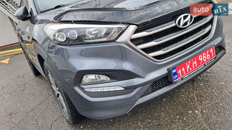 Позашляховик / Кросовер Hyundai Tucson 2016 в Києві