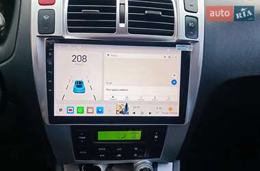 Внедорожник / Кроссовер Hyundai Tucson 2008 в 