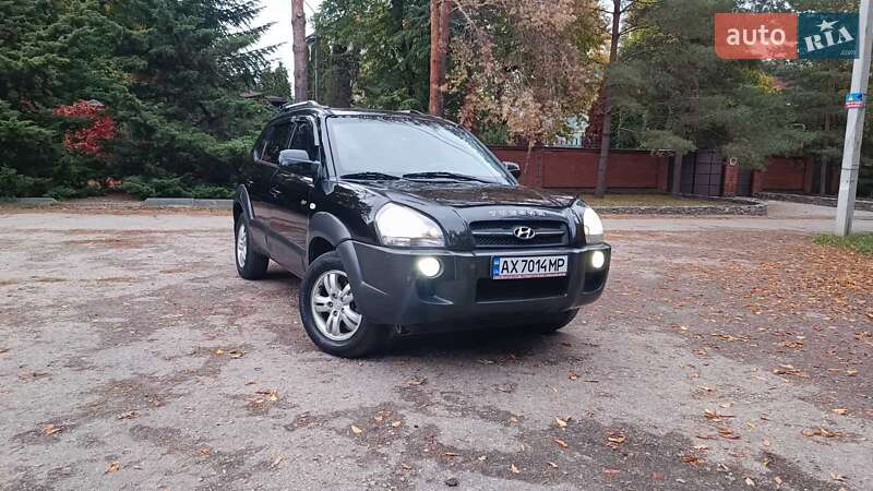 Позашляховик / Кросовер Hyundai Tucson 2007 в Харкові