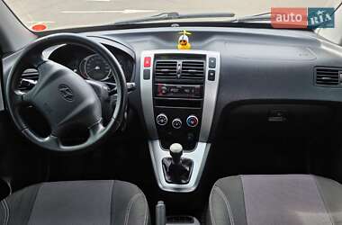 Внедорожник / Кроссовер Hyundai Tucson 2007 в 