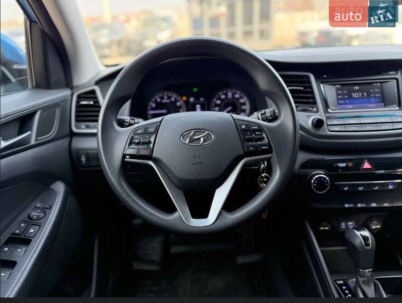 Позашляховик / Кросовер Hyundai Tucson 2016 в Хмельницькому