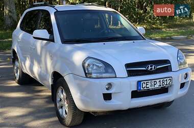 Внедорожник / Кроссовер Hyundai Tucson 2009 в 