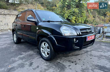 Внедорожник / Кроссовер Hyundai Tucson 2007 в 