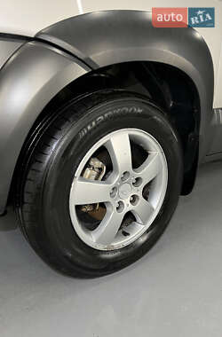 Внедорожник / Кроссовер Hyundai Tucson 2007 в 