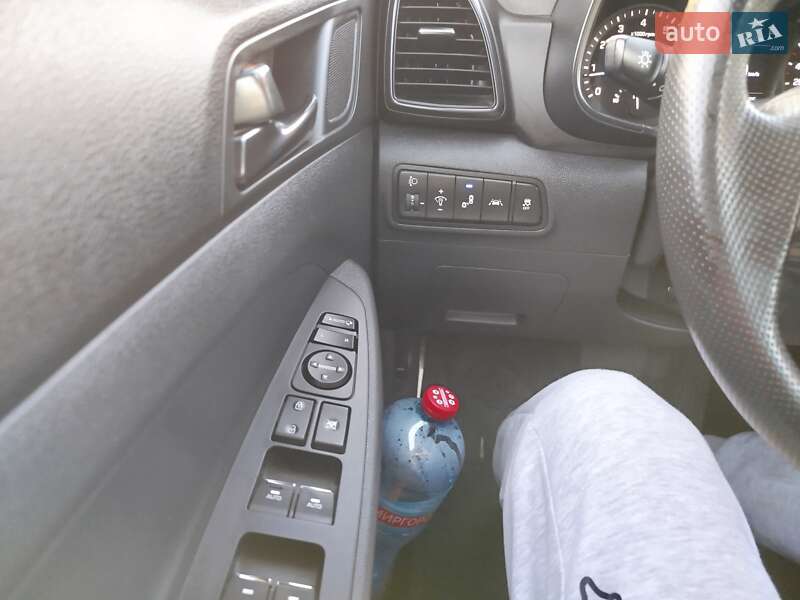 Внедорожник / Кроссовер Hyundai Tucson 2019 в Харькове