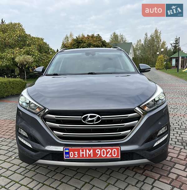Позашляховик / Кросовер Hyundai Tucson 2015 в Луцьку
