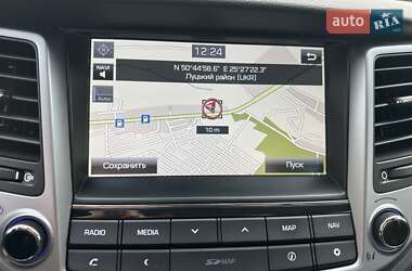 Внедорожник / Кроссовер Hyundai Tucson 2015 в 