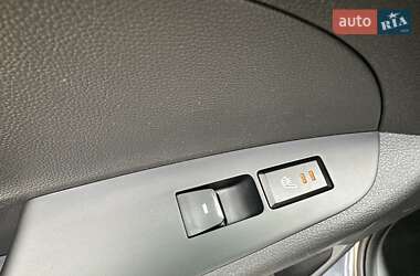 Внедорожник / Кроссовер Hyundai Tucson 2015 в 