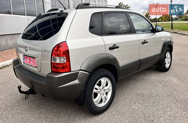 Внедорожник / Кроссовер Hyundai Tucson 2007 в 