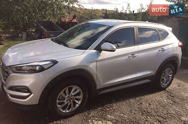 Внедорожник / Кроссовер Hyundai Tucson 2017 в Черновцах