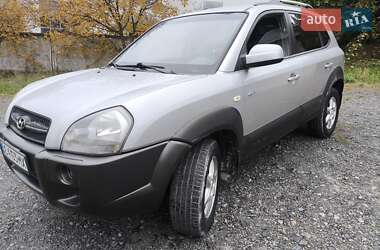 Позашляховик / Кросовер Hyundai Tucson 2005 в 