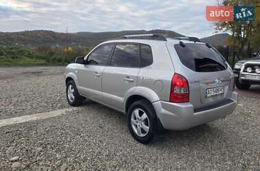 Внедорожник / Кроссовер Hyundai Tucson 2006 в  фото 6 Внедорожник / Кроссовер Hyundai Tucson 2006 в