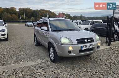 Внедорожник / Кроссовер Hyundai Tucson 2006 в  фото 11 Внедорожник / Кроссовер Hyundai Tucson 2006 в