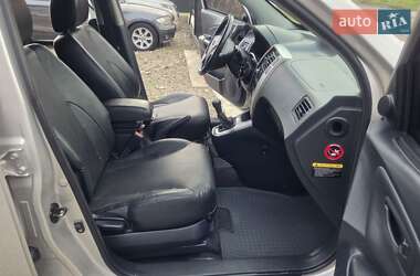 Внедорожник / Кроссовер Hyundai Tucson 2006 в  фото 17 Внедорожник / Кроссовер Hyundai Tucson 2006 в