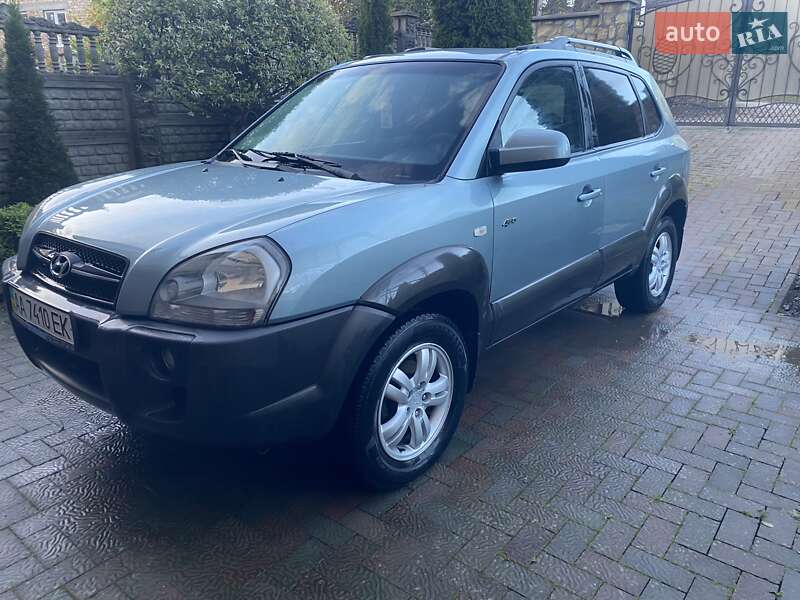 Внедорожник / Кроссовер Hyundai Tucson 2007 в 