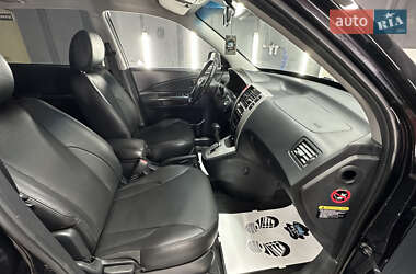 Внедорожник / Кроссовер Hyundai Tucson 2008 в 