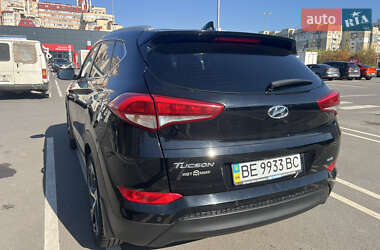 Внедорожник / Кроссовер Hyundai Tucson 2016 в 