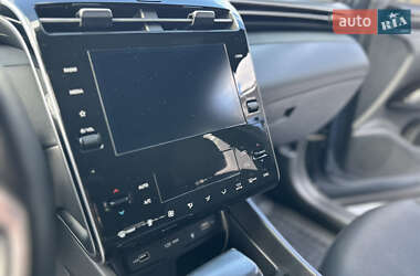 Внедорожник / Кроссовер Hyundai Tucson 2021 в 