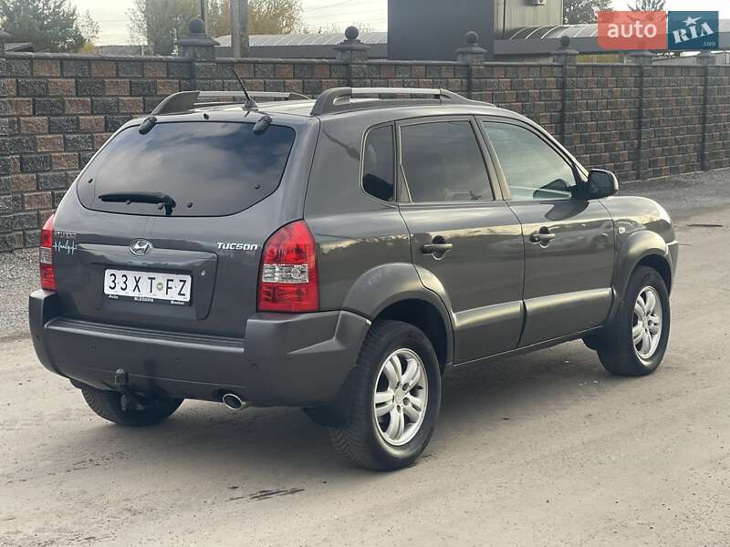 Внедорожник / Кроссовер Hyundai Tucson 2007 в Ровно