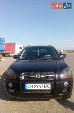 Внедорожник / Кроссовер Hyundai Tucson 2008 в  фото 2 Внедорожник / Кроссовер Hyundai Tucson 2008 в