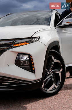 Внедорожник / Кроссовер Hyundai Tucson 2021 в 