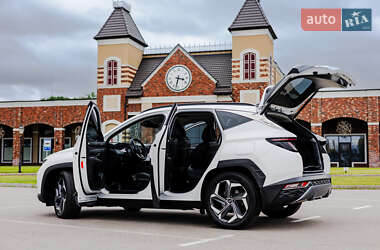 Внедорожник / Кроссовер Hyundai Tucson 2021 в 