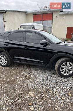 Внедорожник / Кроссовер Hyundai Tucson 2019 в 