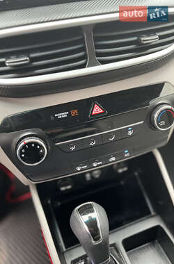 Внедорожник / Кроссовер Hyundai Tucson 2019 в 