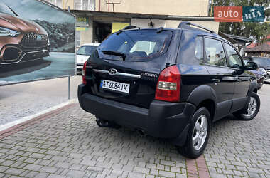 Внедорожник / Кроссовер Hyundai Tucson 2008 в 