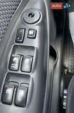 Внедорожник / Кроссовер Hyundai Tucson 2008 в 