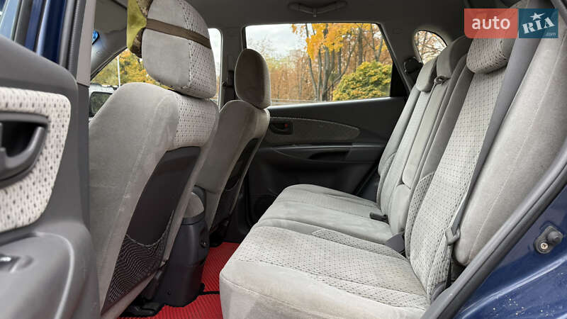 Позашляховик / Кросовер Hyundai Tucson 2004 в Львові