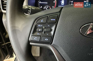 Внедорожник / Кроссовер Hyundai Tucson 2019 в 