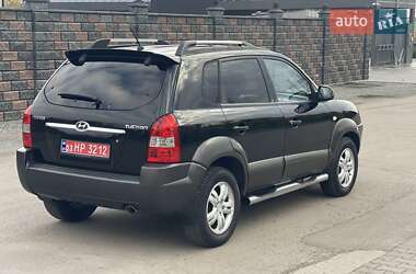 Позашляховик / Кросовер Hyundai Tucson 2006 в 