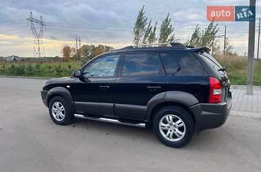 Позашляховик / Кросовер Hyundai Tucson 2006 в 