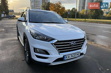 Внедорожник / Кроссовер Hyundai Tucson 2019 в 