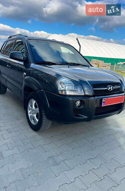 Позашляховик / Кросовер Hyundai Tucson 2008 в Луцьку