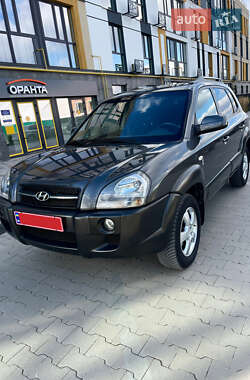 Позашляховик / Кросовер Hyundai Tucson 2008 в Луцьку