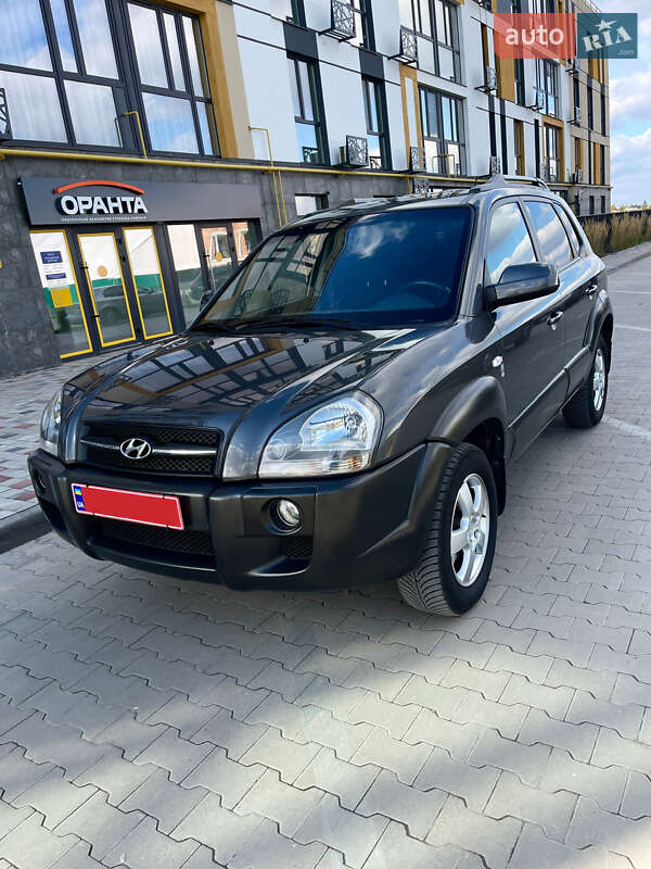 Внедорожник / Кроссовер Hyundai Tucson 2008 в Луцке фото 2 Внедорожник / Кроссовер Hyundai Tucson 2008 в Луцке