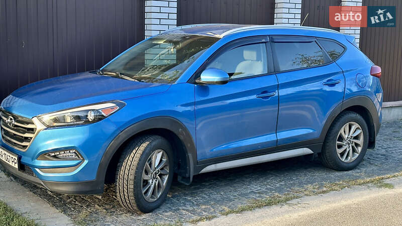 Позашляховик / Кросовер Hyundai Tucson 2017 в Києві