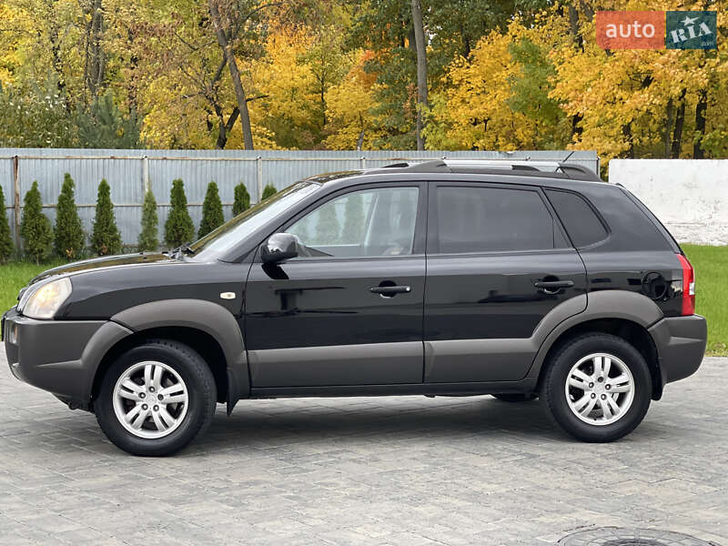 Позашляховик / Кросовер Hyundai Tucson 2006 в Луцьку