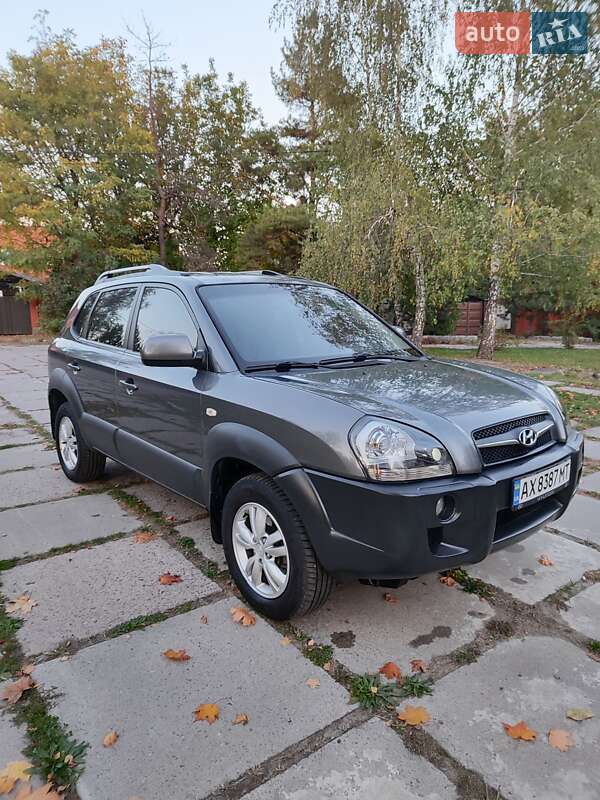 Внедорожник / Кроссовер Hyundai Tucson 2011 в Харькове фото 10 Внедорожник / Кроссовер Hyundai Tucson 2011 в Харькове