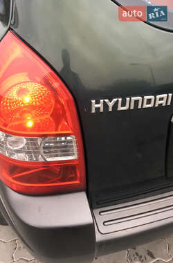 Внедорожник / Кроссовер Hyundai Tucson 2007 в 