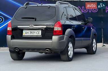 Позашляховик / Кросовер Hyundai Tucson 2007 в 