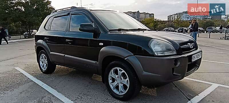 Позашляховик / Кросовер Hyundai Tucson 2008 в Одесі фото 24 Позашляховик / Кросовер Hyundai Tucson 2008 в Одесі