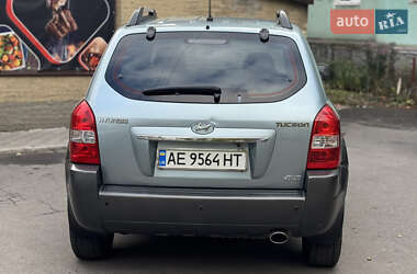 Внедорожник / Кроссовер Hyundai Tucson 2008 в 