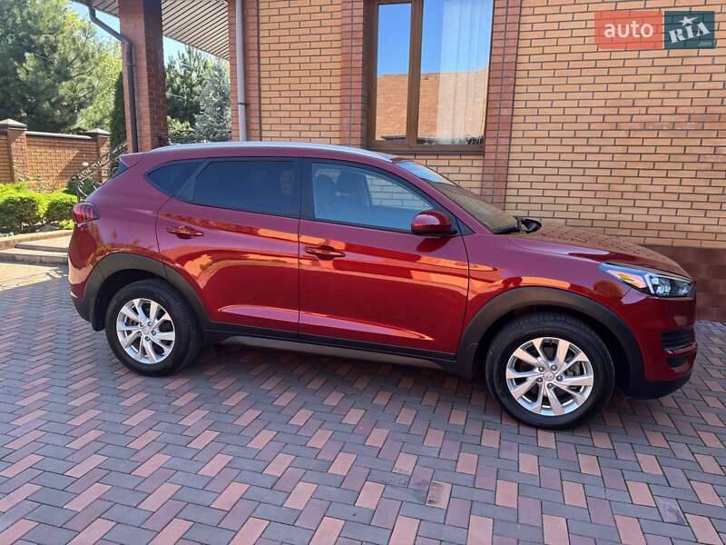 Внедорожник / Кроссовер Hyundai Tucson 2020 в Кривом Роге