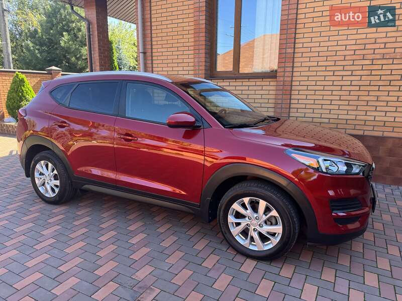 Внедорожник / Кроссовер Hyundai Tucson 2020 в Кривом Роге